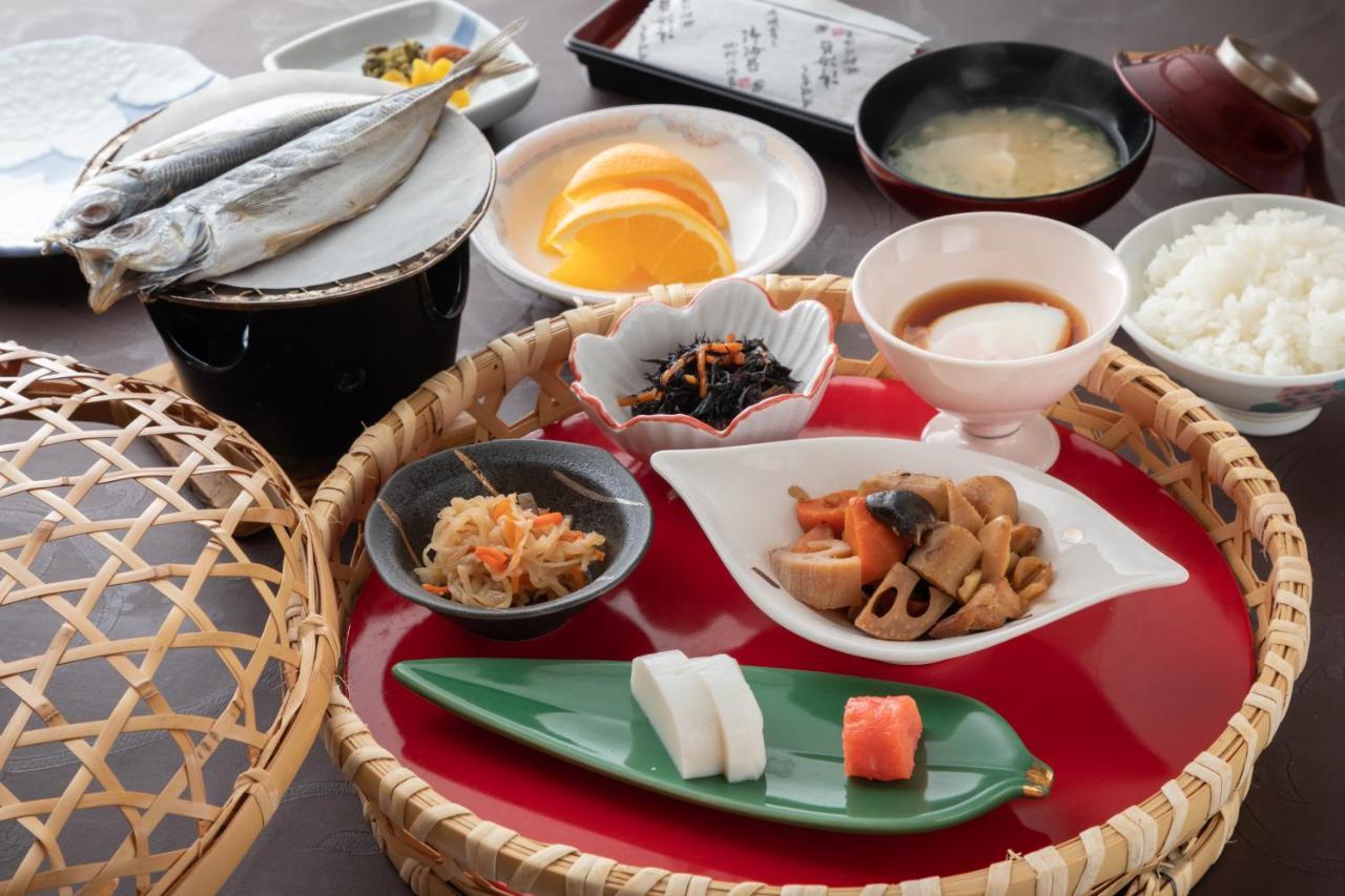 Ukiha Ryokan 3*